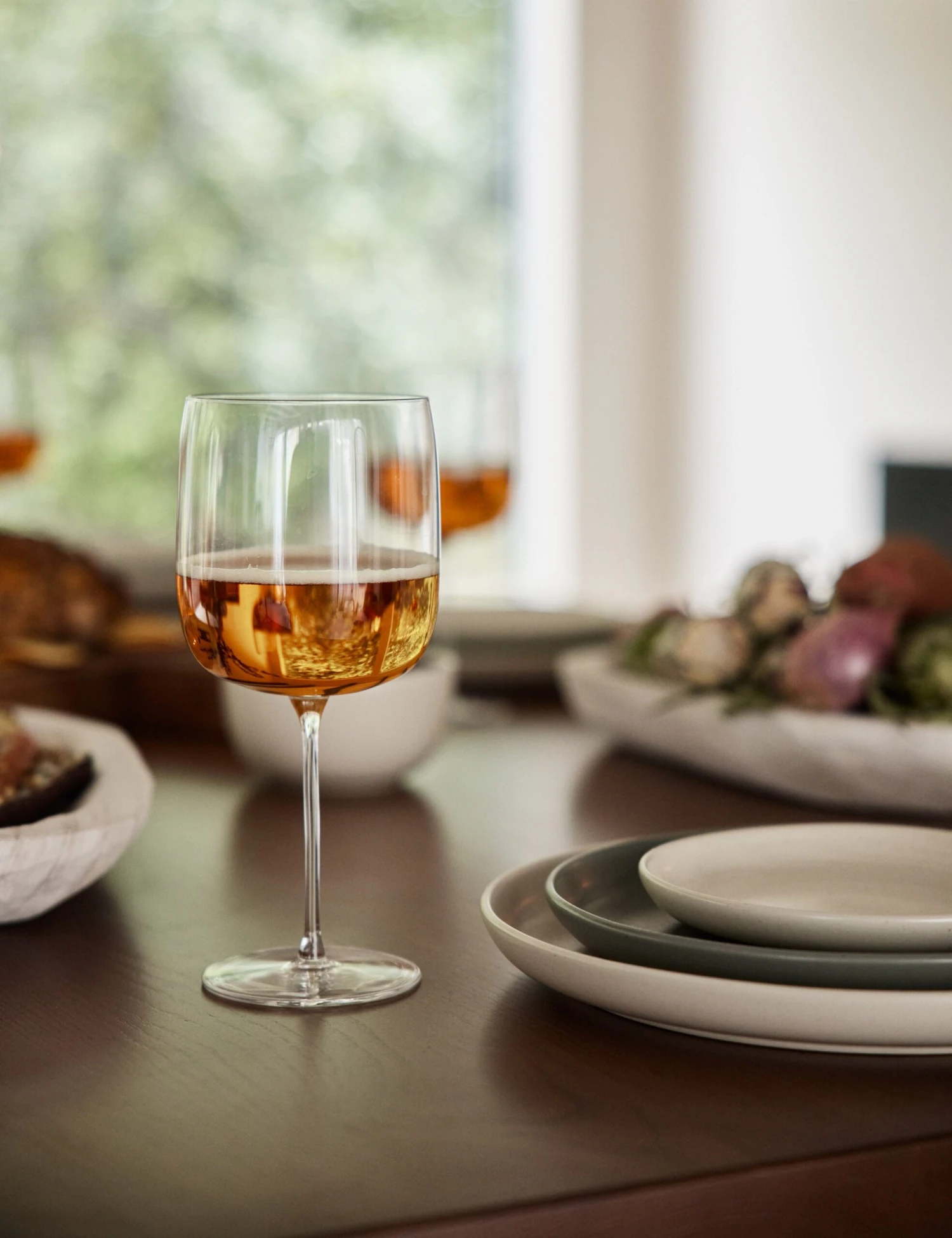 Borough Grand Cru Wine Glass (Set Of 4) By LSA International 4 Borough Grand Cru Wine Glass (Set Of 4) By LSA International - Image 2