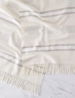 Dash Runner By Minna -Default Template 5 DashRunnerbyMinna Neutral 15922