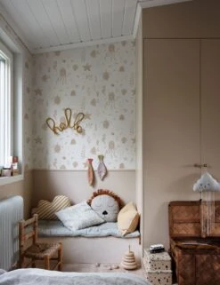 Scalamandre Della Wallpaper By Sandberg -Default Template 5 Della coral 243 23 2 SITECROP