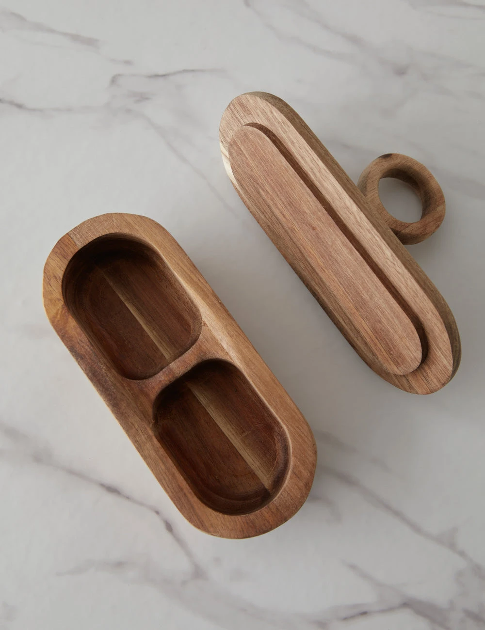 Gibson Divided Container With Lid 5 Gibson Divided Container With Lid - Image 3