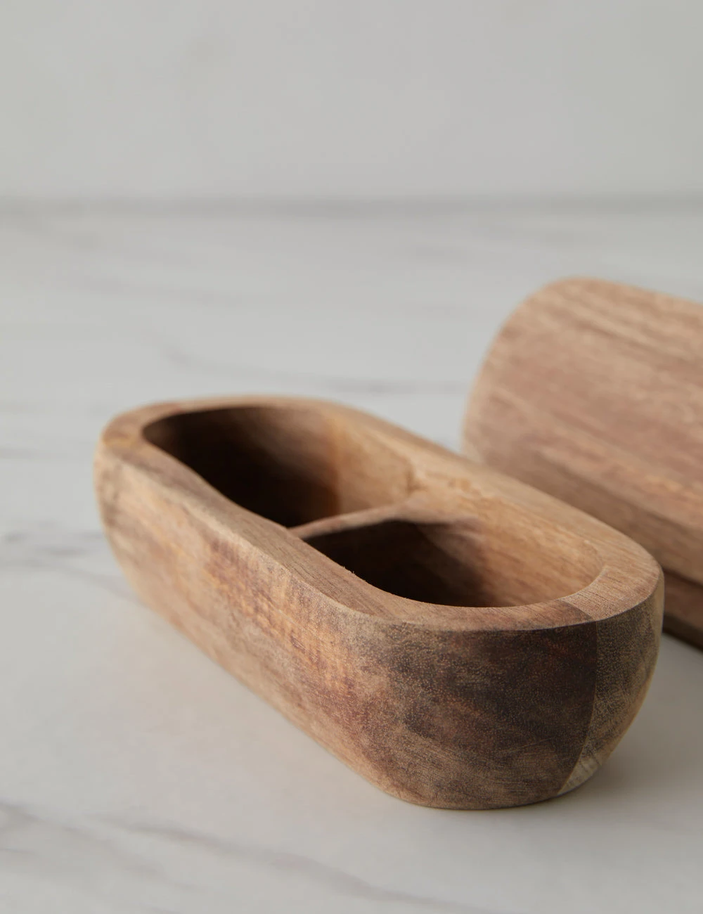 Gibson Divided Container With Lid 4 Gibson Divided Container With Lid - Image 2