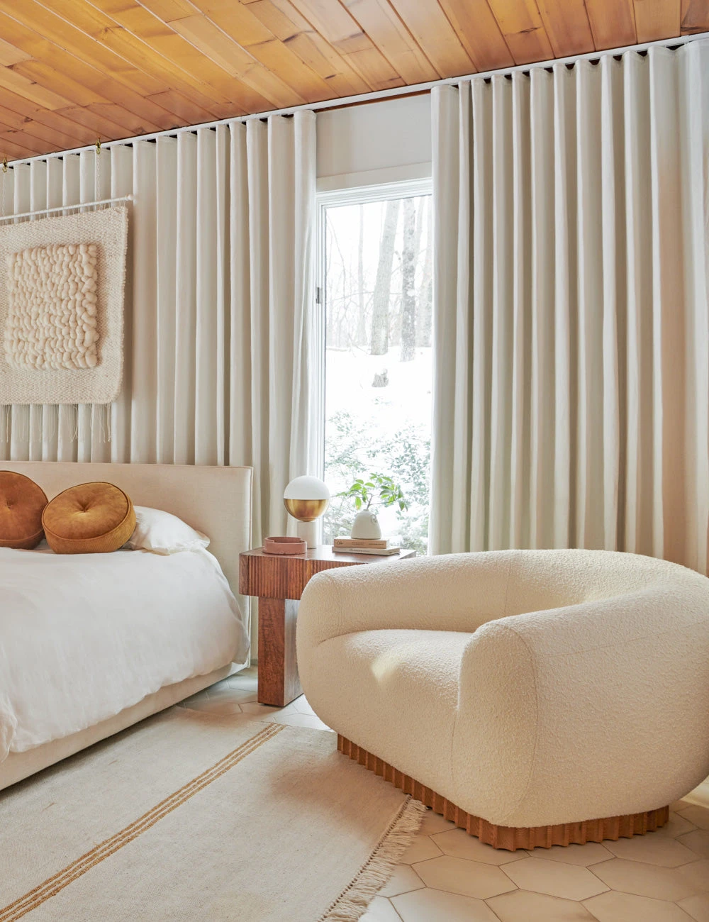 Billow Lounge Chair By Sarah Sherman Samuel 6 Billow Lounge Chair By Sarah Sherman Samuel - Image 4