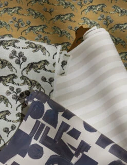 Painted Stripe Wallpaper By Sarah Sherman Samuel -Lumo Living Store SSSWALLPAPER GROUP 51 SITECROP STUDIOLIFESTYLE 7e1a5230 6ae7 44be 9589 23635928b5c2