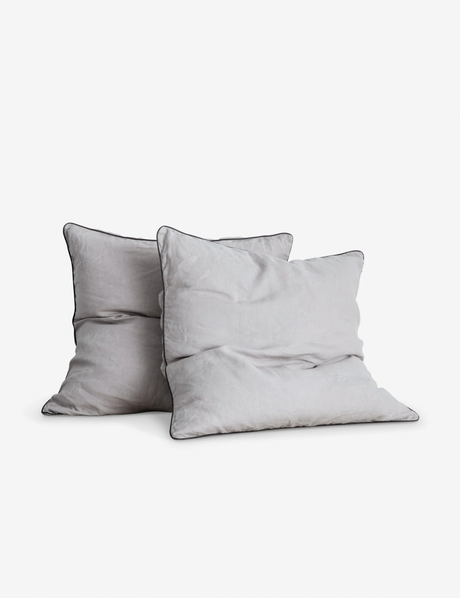 European Flax Piped Linen Euro Pillowcases (set Of 2) By Cultiver 5 European Flax Piped Linen Euro Pillowcases (set Of 2) By Cultiver - Image 3