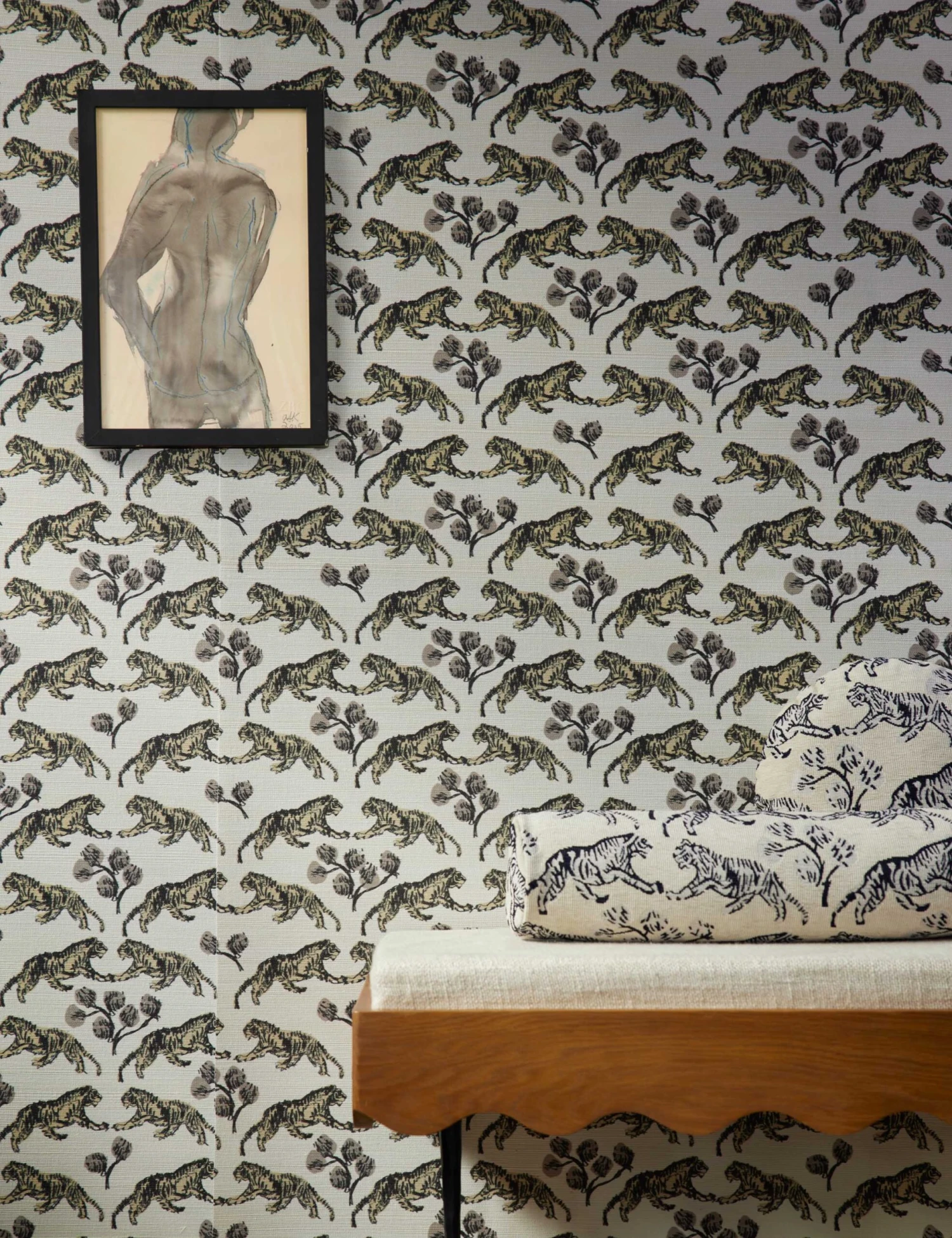 Tiger Grasscloth Wallpaper By Sarah Sherman Samuel 6 Tiger Grasscloth Wallpaper By Sarah Sherman Samuel - Image 4