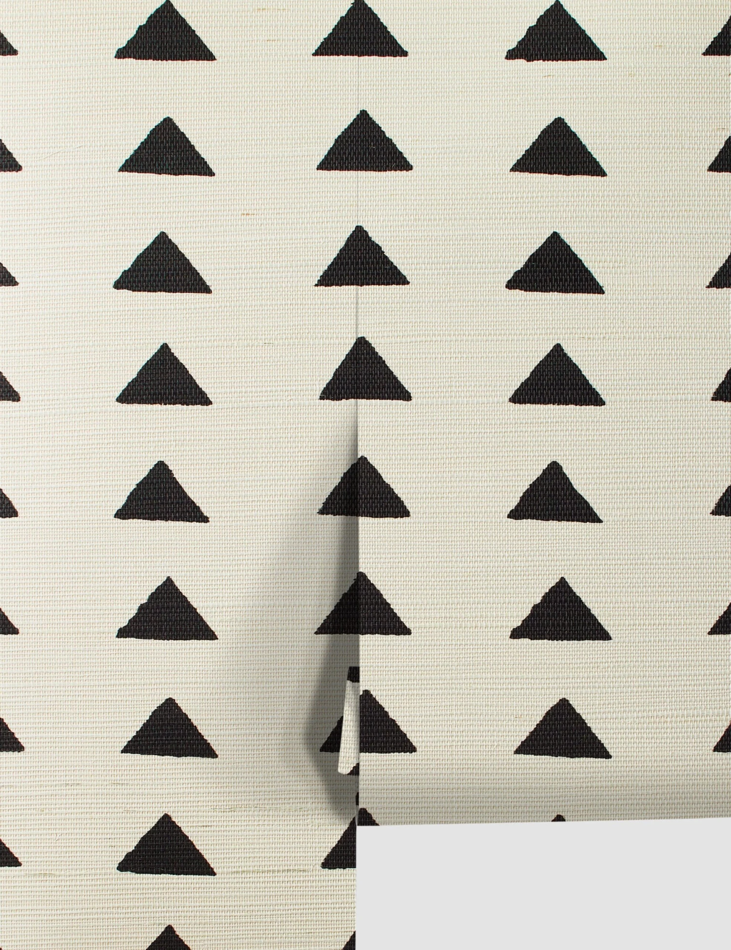Triangles Grasscloth Wallpaper By Nathan Turner 5 Triangles Grasscloth Wallpaper By Nathan Turner - Image 3