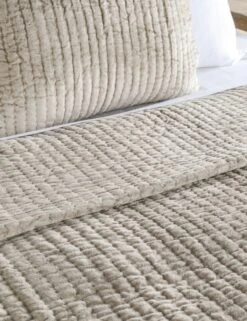 Giulia Quilt 17 Giulia Quilt -Lumo Living Store V160021 3