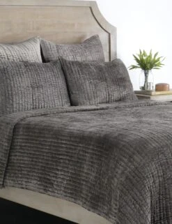 Giulia Quilt 14 Giulia Quilt -Lumo Living Store V160031 1