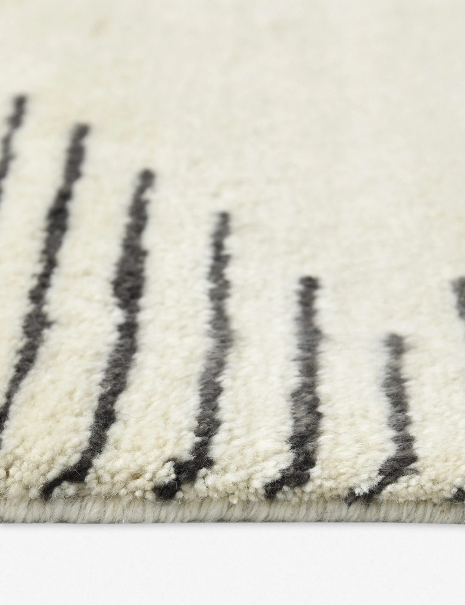 Ceyda Moroccan Style Rug 6 Ceyda Moroccan Style Rug - Image 4